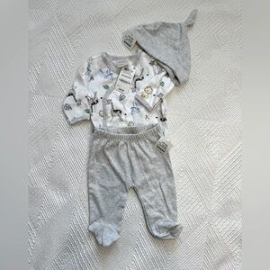 Little Me Newborn Outfit w Hat - NB
